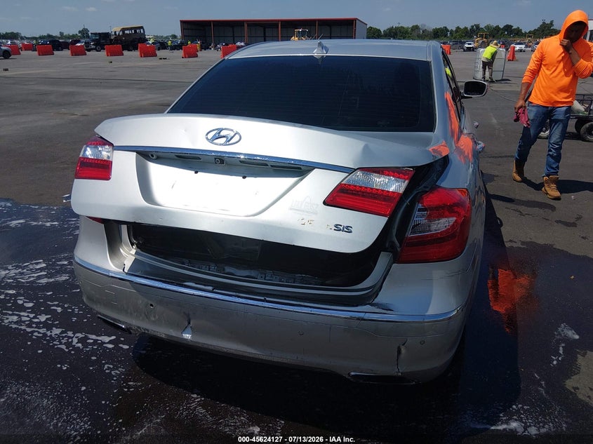 2013 HYUNDAI GENESIS auction photo 6