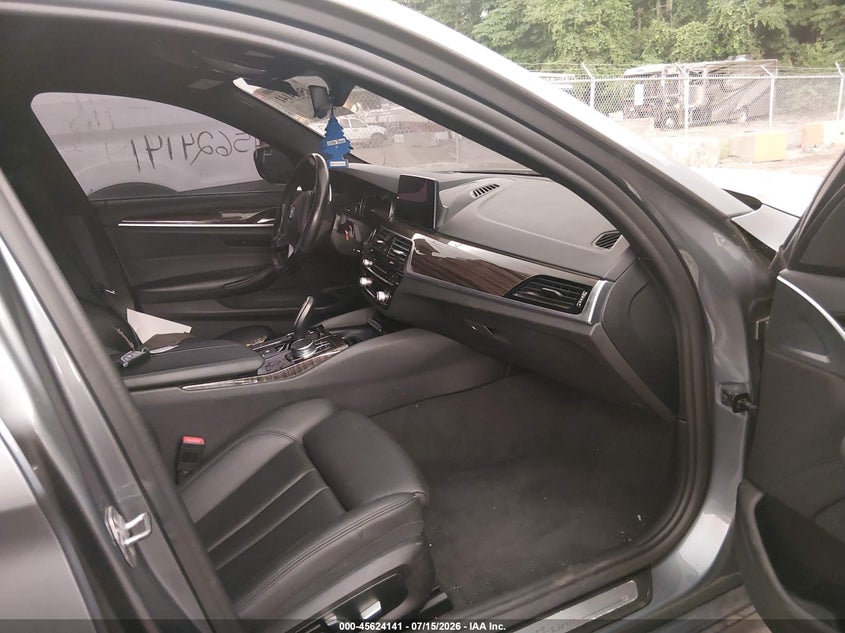 2019 BMW 5 SERIES auction photo 5