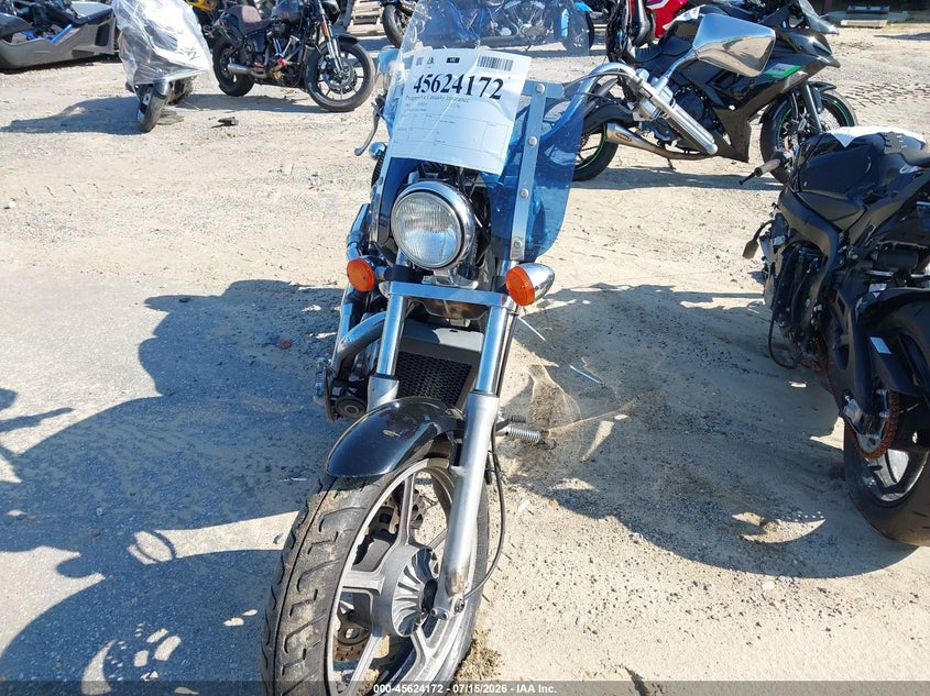 2001 HONDA VT1100 auction photo 5
