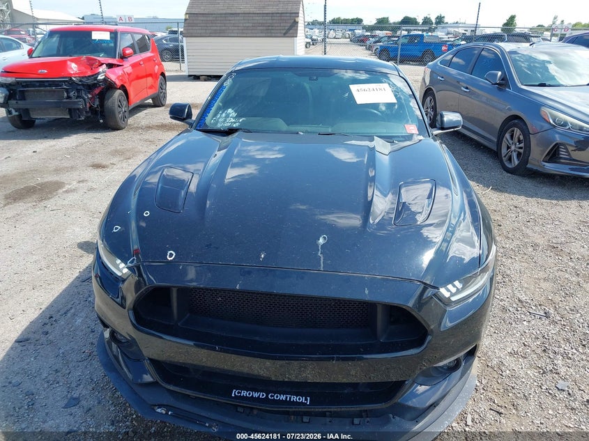 FORD MUSTANG - zdjęcie 12