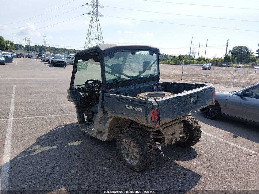 2024 CAN-AM DEFENDER auction photo 3