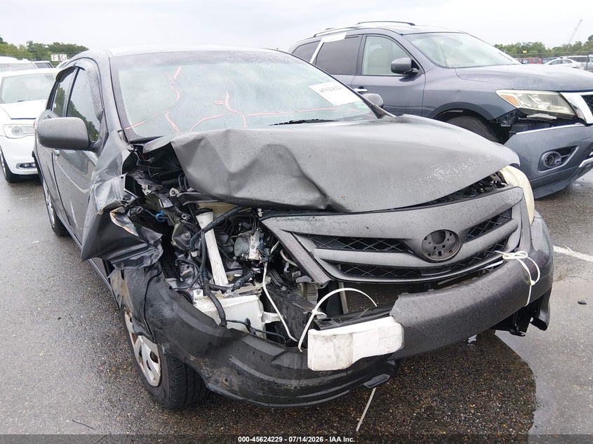 2011 TOYOTA COROLLA auction photo 1