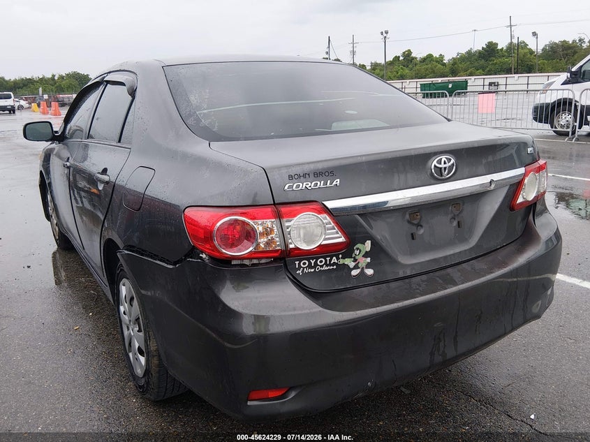 2011 TOYOTA COROLLA auction photo 3