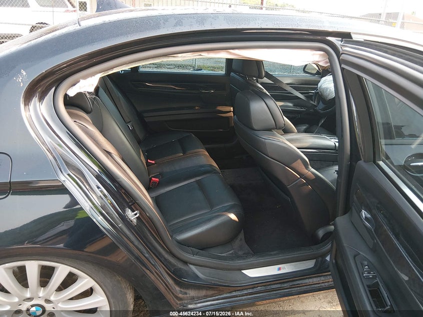 2011 BMW 750LI auction photo 8