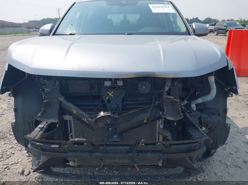 2022 VOLKSWAGEN TAOS auction photo 6
