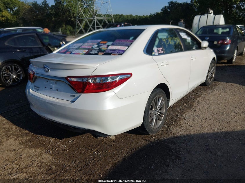 2016 TOYOTA CAMRY auction photo 4