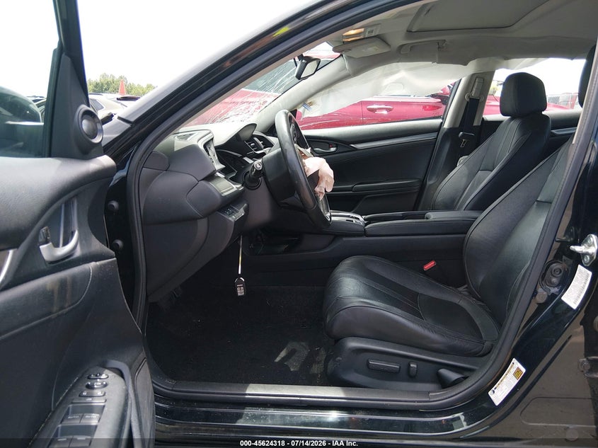 2017 HONDA CIVIC auction photo 5