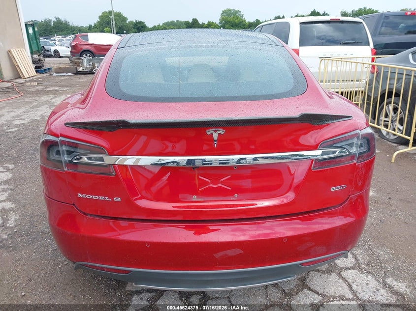 2015 Tesla Model S 70D/85D/P85D VIN: 5YJSA1E22FF118471 Lot: 45624375