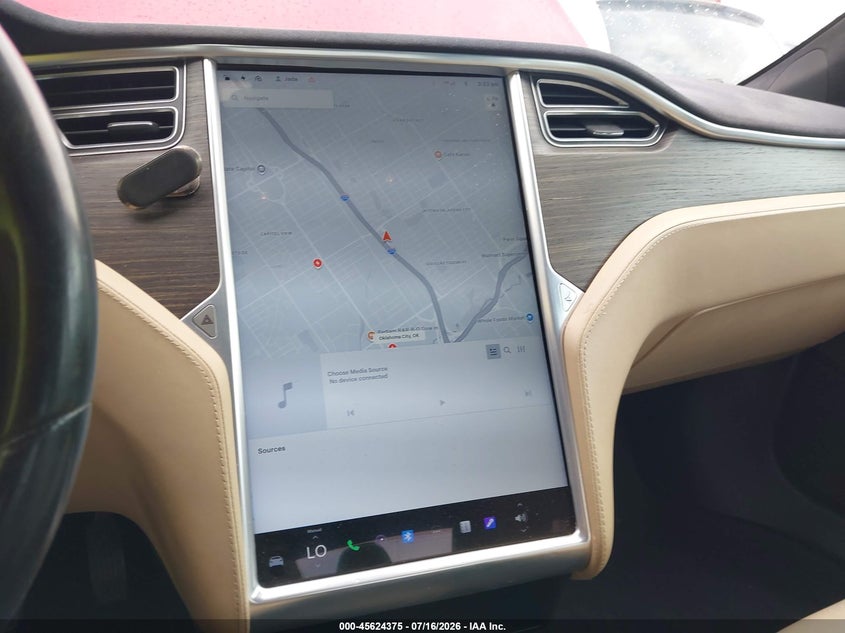TESLA MODEL S - zdjęcie 17