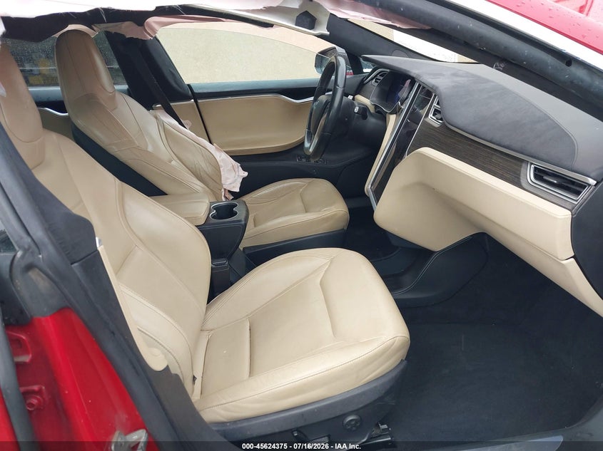 TESLA MODEL S - zdjęcie 5