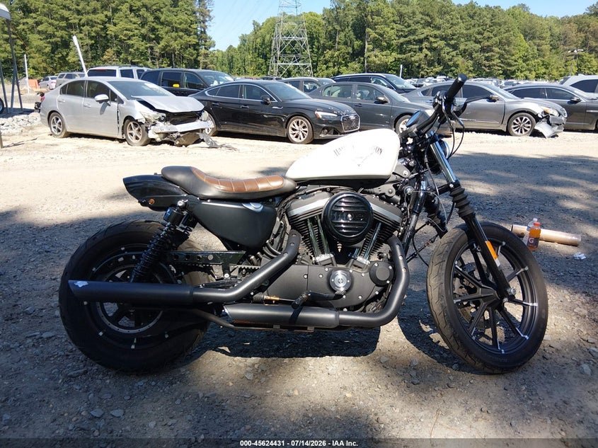 2018 Harley-Davidson Xl883 Iron 883 VIN: 1HD4LE213JC433550 Lot: 45624431
