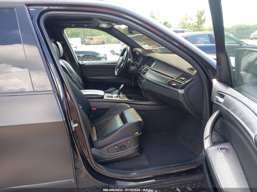 2011 BMW X5 auction photo 5
