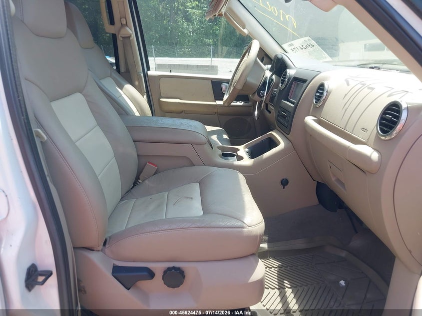 2003 Ford Expedition Eddie Bauer VIN: 1FMRU17W13LB81362 Lot: 45624475