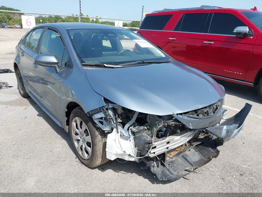 2024 TOYOTA COROLLA auction photo 1