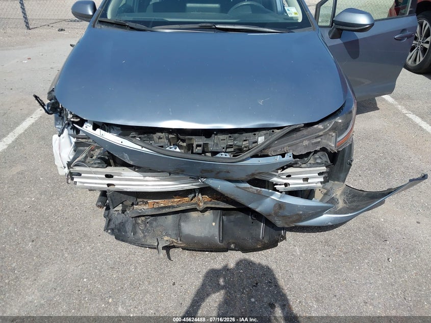 2024 TOYOTA COROLLA auction photo 6