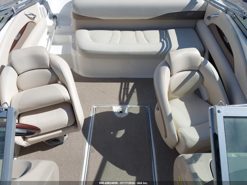 2006 CHAPARRAL 21' auction photo 8