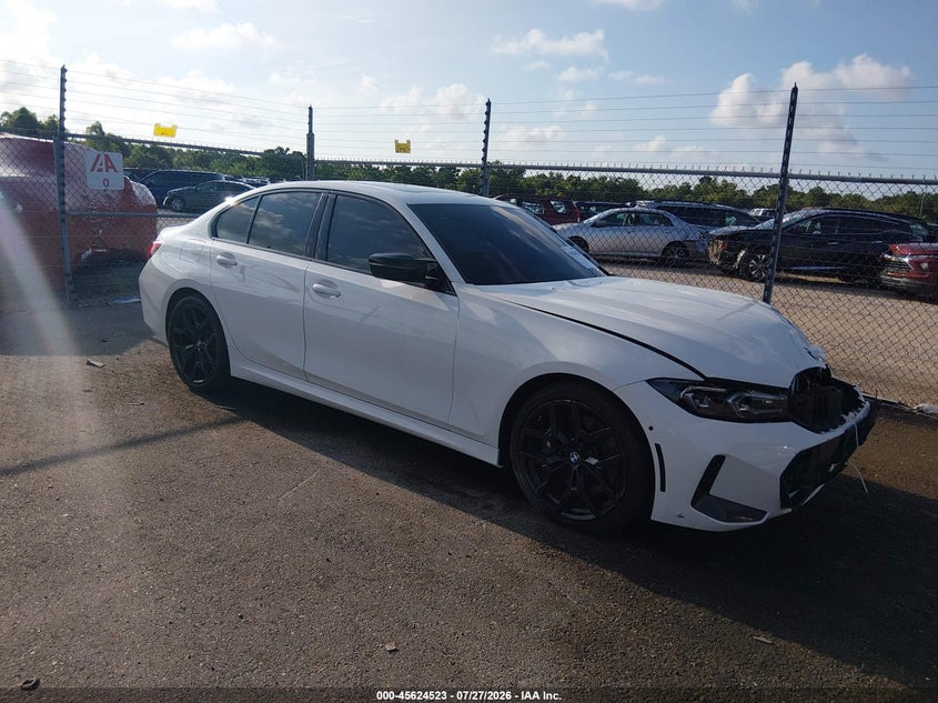 2025 BMW M340I — zdjęcie z aukcji