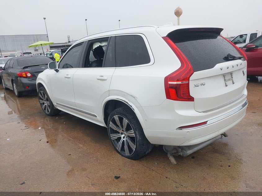 VOLVO XC90 RECHARGE PLUG-IN HYBRID - zdjęcie 3