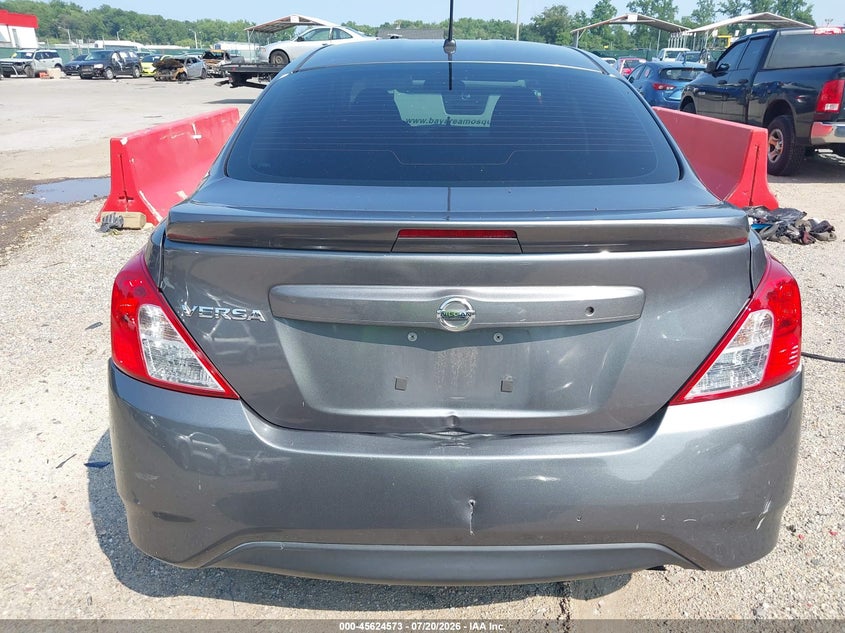 2018 Nissan Versa 1.6 S+ VIN: 3N1CN7AP1JL824664 Lot: 45624573