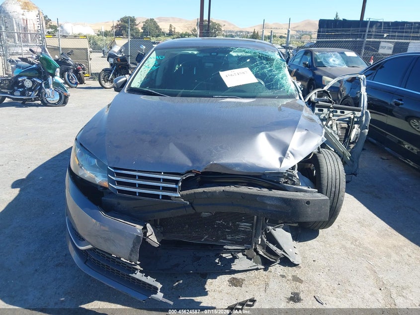 2012 Volkswagen Passat 2.5L Sel VIN: 1VWCP7A30CC057227 Lot: 45624587