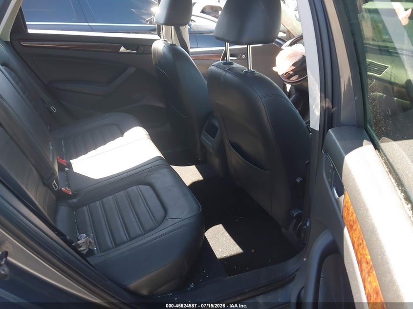 2012 Volkswagen Passat 2.5L Sel VIN: 1VWCP7A30CC057227 Lot: 45624587