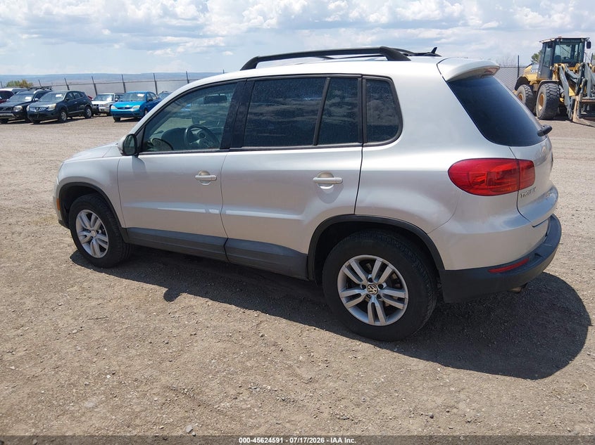 2013 VOLKSWAGEN TIGUAN auction photo 3