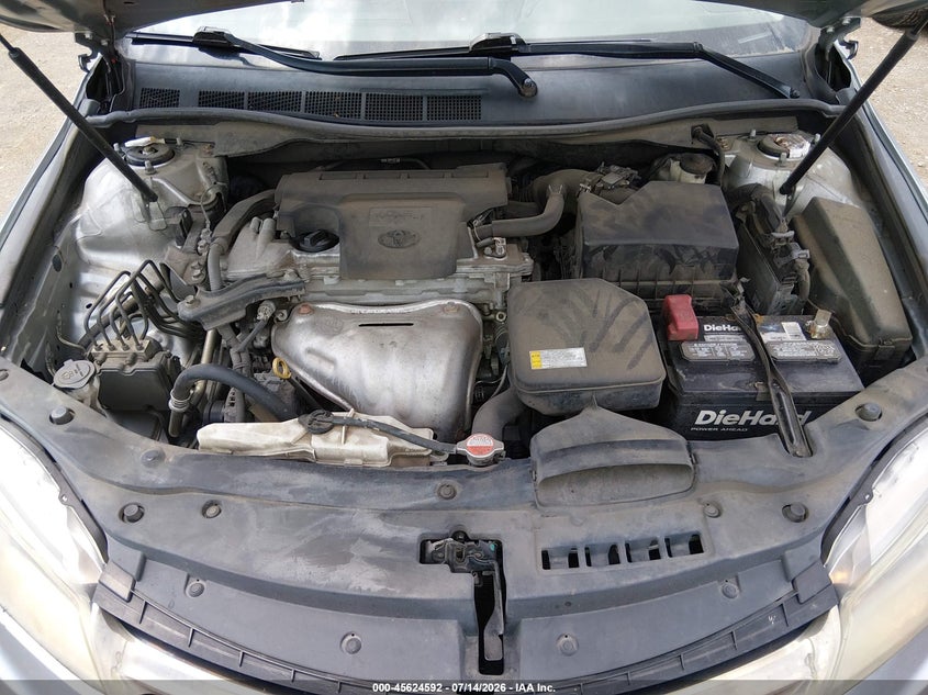 TOYOTA CAMRY - zdjęcie 10