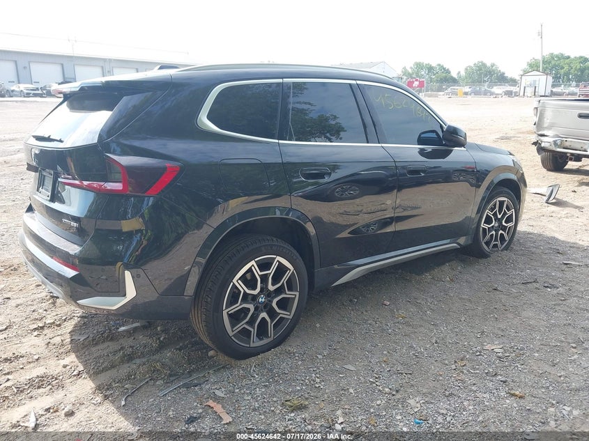 Vin: wbx73ef06s5367522, lot: 46123108, bmw x1 xdrive28i 20254