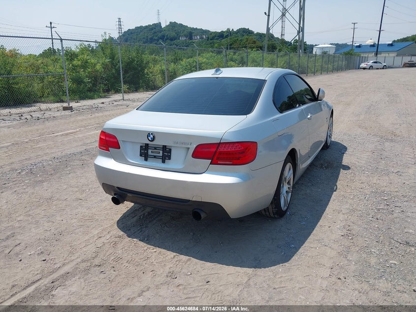 2013 BMW 335I auction photo 4