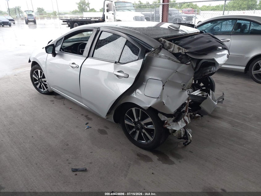 2022 NISSAN VERSA auction photo 3