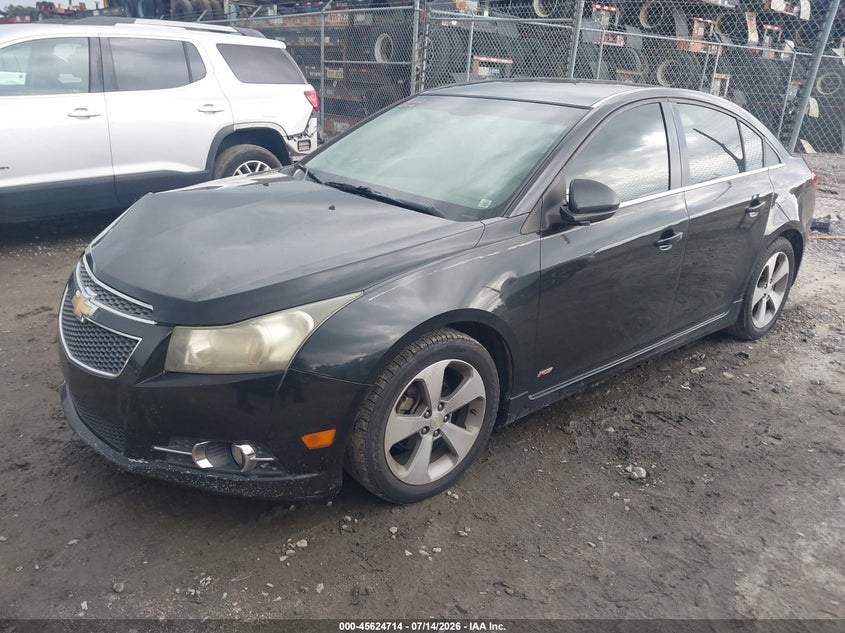2011 CHEVROLET CRUZE auction photo 2