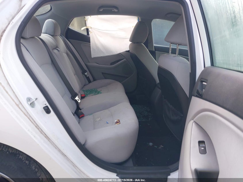 2015 Kia Optima Lx VIN: 5XXGM4A72FG370881 Lot: 45624773