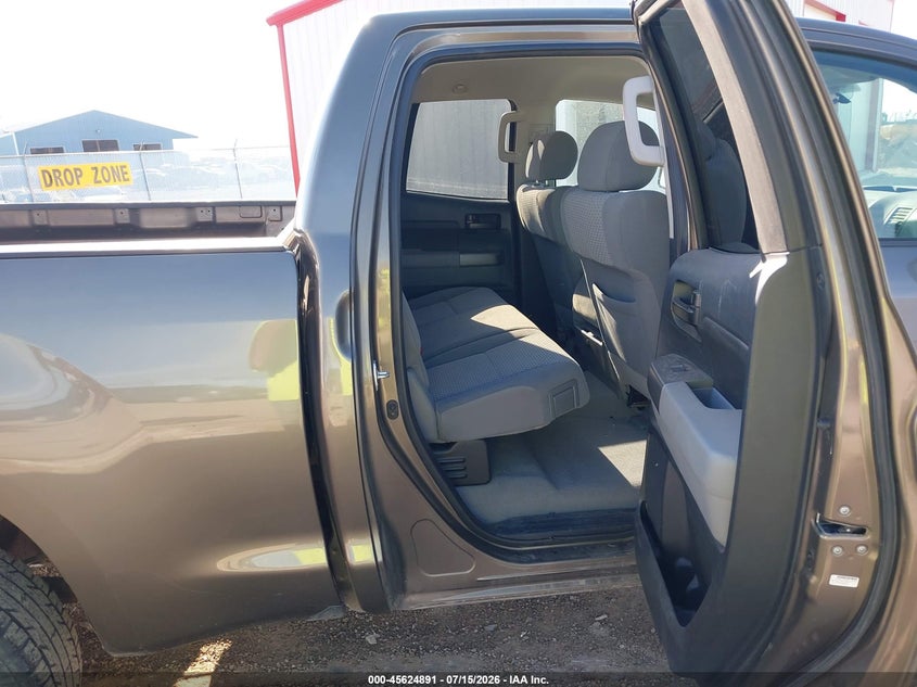 2011 Toyota Tundra Grade 4.6L V8 VIN: 5TFUM5F11BX024093 Lot: 45624891