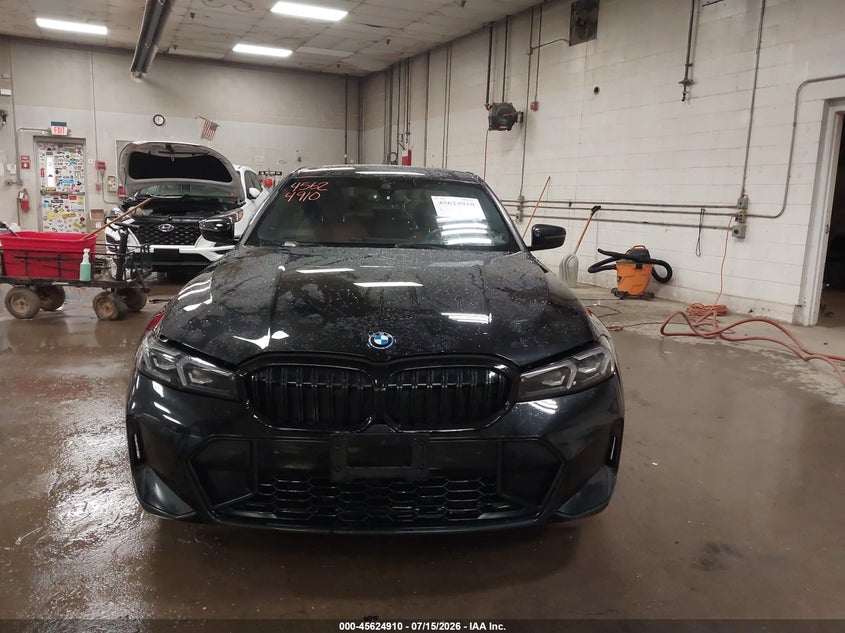 2024 BMW 330E xDrive VIN: 3MW39FS04R8E32965 Lot: 45624910