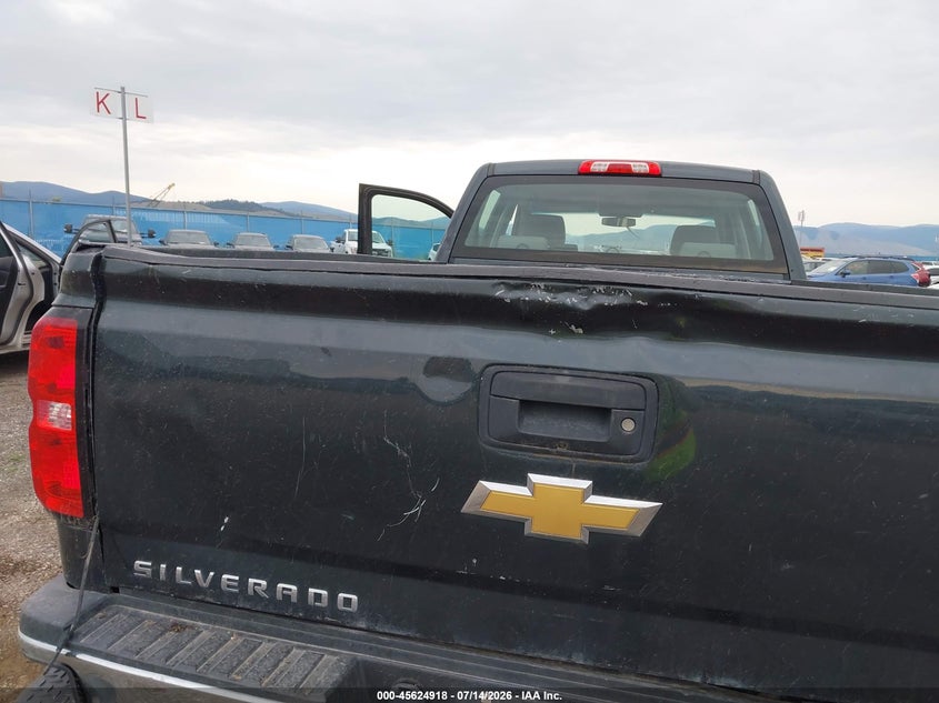 2018 CHEVROLET SILVERADO 2500HD auction photo 6
