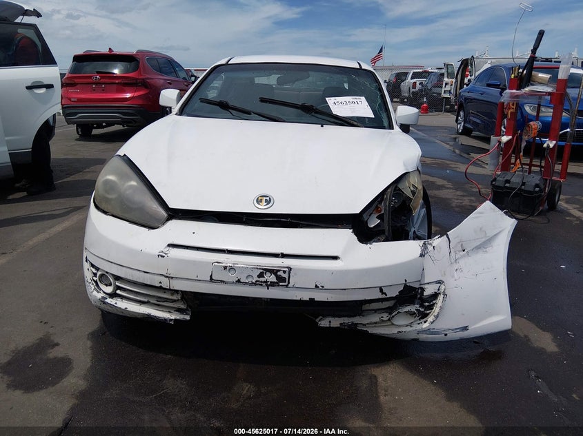 2007 Hyundai Tiburon Gs VIN: KMHHM66D17U255775 Lot: 45625017