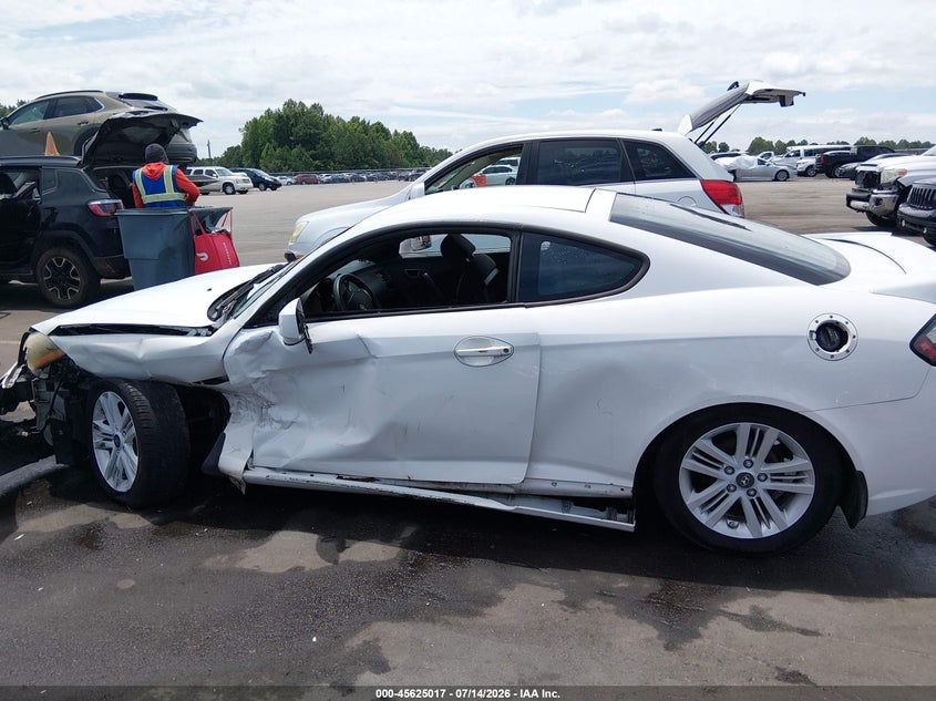 2007 Hyundai Tiburon Gs VIN: KMHHM66D17U255775 Lot: 45625017