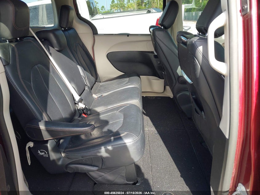 2017 Chrysler Pacifica Touring-L Plus VIN: 2C4RC1EG0HR684074 Lot: 45625024