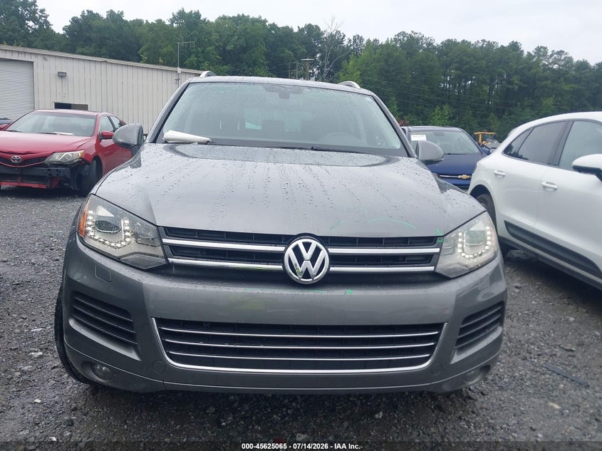 2011 Volkswagen Touareg Vr6 Sport VIN: WVGFF9BP2BD005022 Lot: 45625065