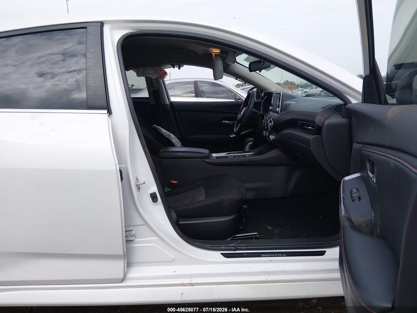 2022 NISSAN SENTRA auction photo 5
