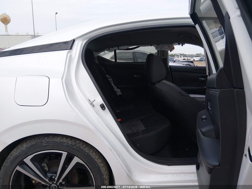 2022 NISSAN SENTRA auction photo 8