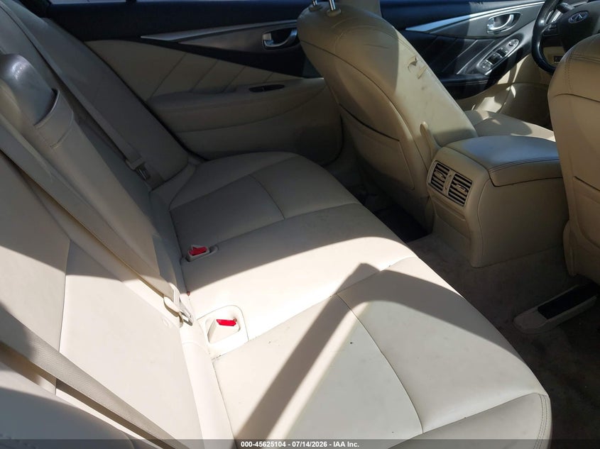 2015 Infiniti Q50 Premium VIN: JN1BV7AP4FM341033 Lot: 45625104
