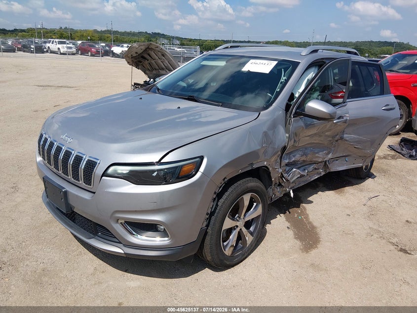 2019 Jeep Cherokee, Левый бок, IAAI, VIN 1C4PJMDXXKD438238 — фото 2