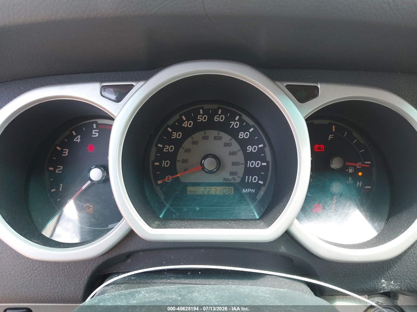 2004 Toyota 4Runner Sr5 V8 VIN: JTEZT14R548003878 Lot: 45625194