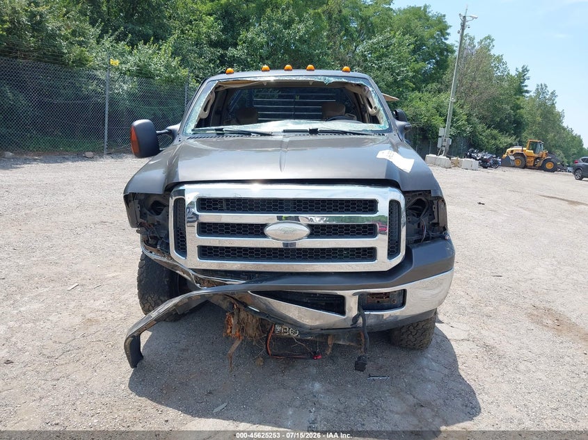 2005 Ford F-350 Lariat/Xl/Xlt VIN: 1FTWX31535EA59796 Lot: 45625253