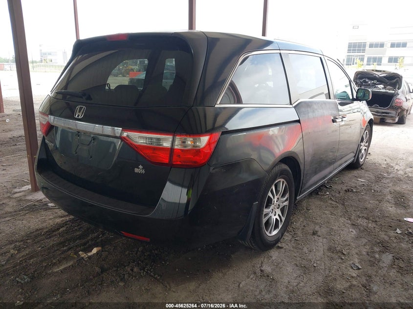 2012 HONDA ODYSSEY auction photo 4