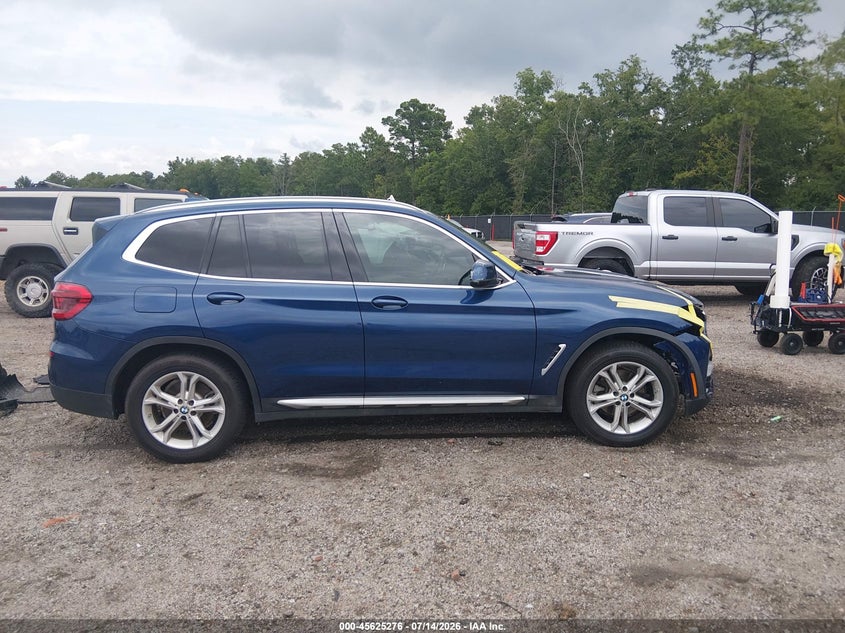 BMW X3 - zdjecie 14