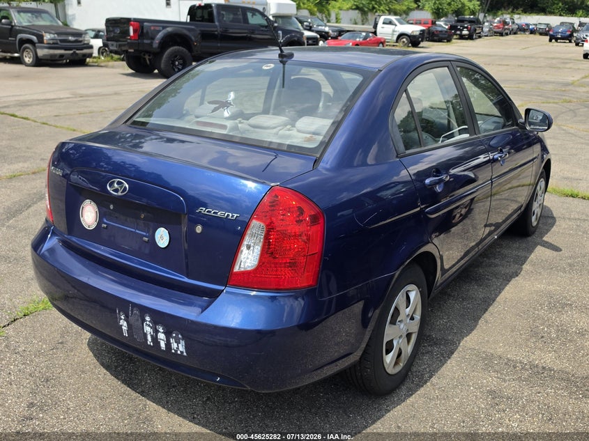 2010 HYUNDAI ACCENT auction photo 4