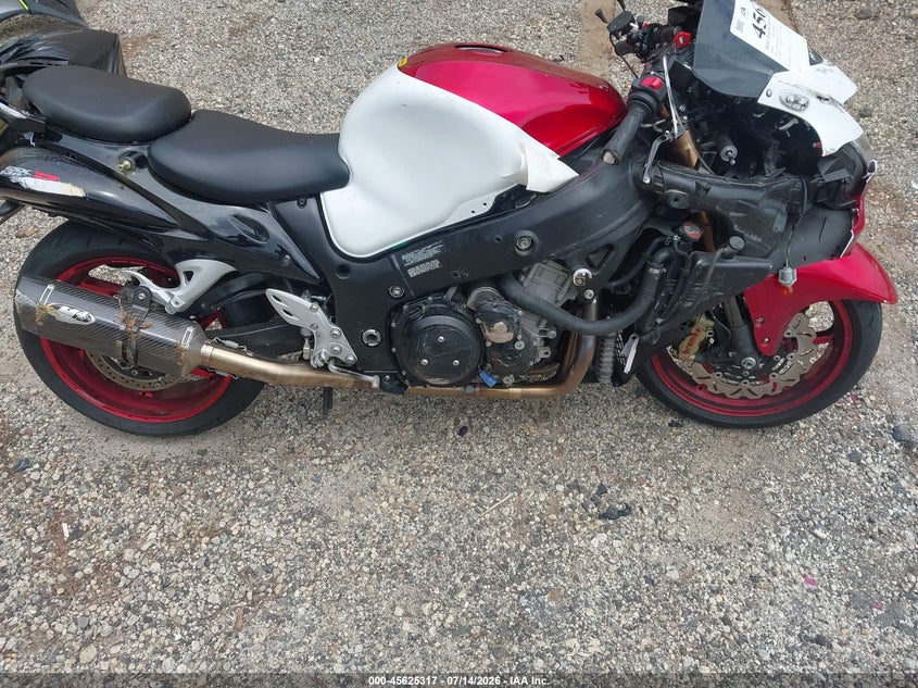 2015 Suzuki Gsx1300 Ra VIN: JS1GX72B4F2101244 Lot: 45625317