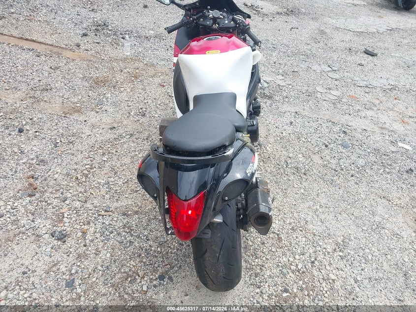 2015 SUZUKI GSX1300 auction photo 6
